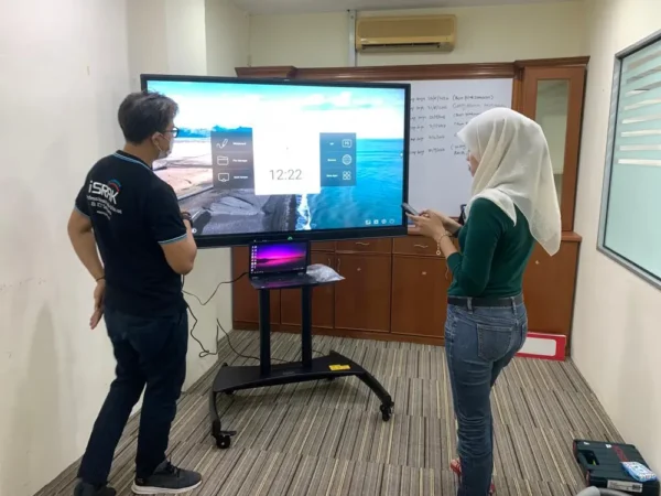 Interactive Smartboard for Raudhah Rich Auto Sdn. Bhd.