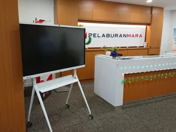 Interactive Smartboard for Pelaburan MARA Berhad (PMB)