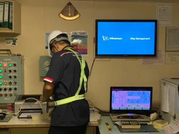 Digital Signage Monitor for Wilhelmsen Straits Challenger