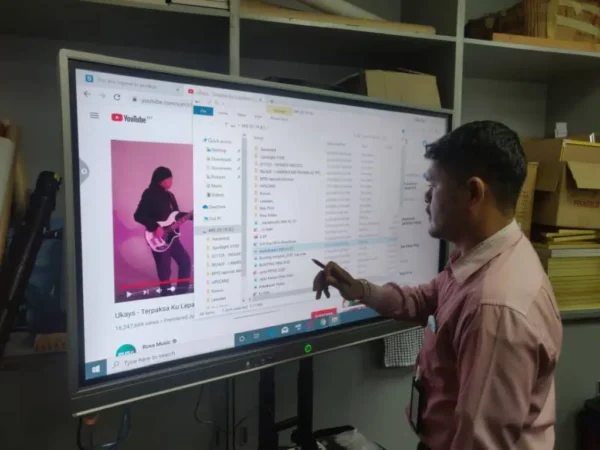 Interactive Smartboard for Agensi Angkasa Malaysia (MYSA)