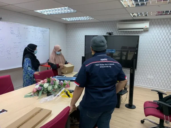 Interactive Smartboard for Aman Palestin