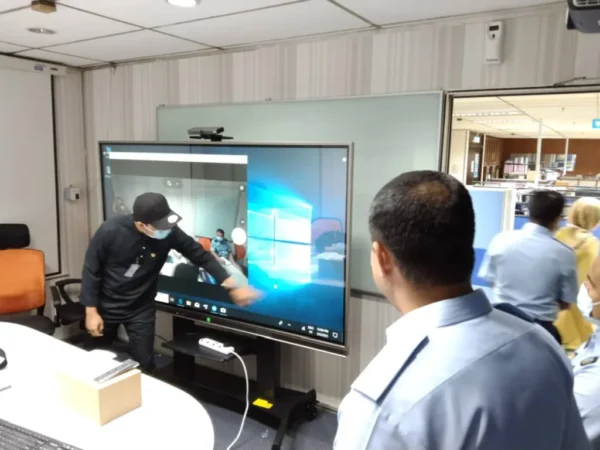 Interactive Smartboard for Ministry of Defence Malaysia (MINDEF)