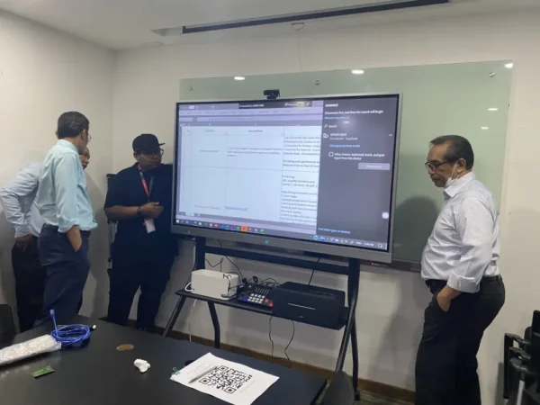 Interactive Smartboard for Qualitas Health