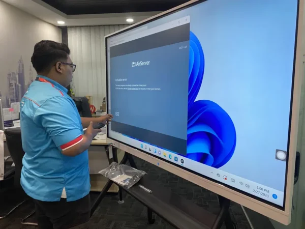Interactive Smartboard for NMH Engineering