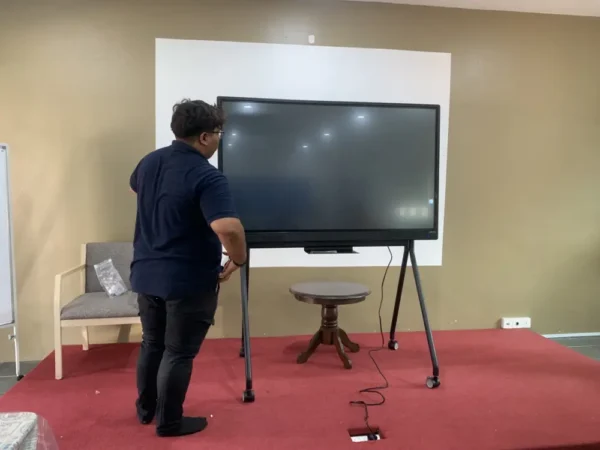 Interactive Smartboard for Sekolah Agama Menengah Sungai Merab