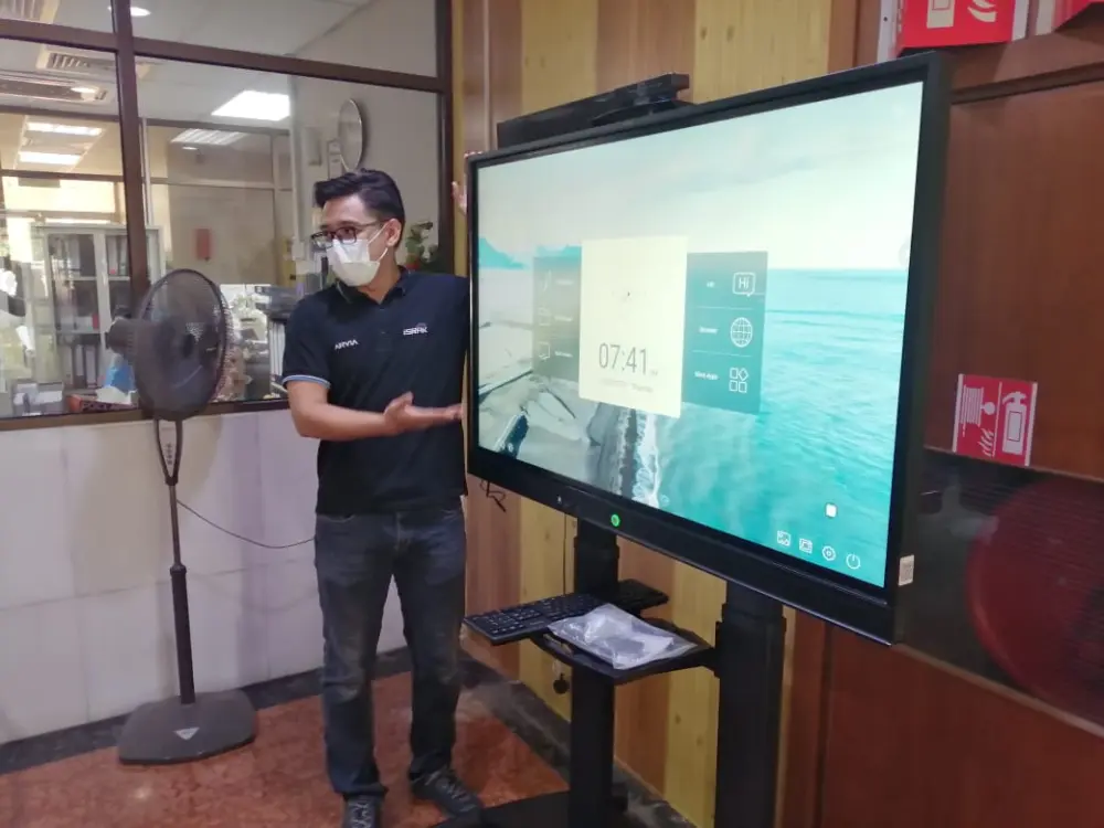 Interactive Smartboard for Sungai Harmoni Sdn Bhd