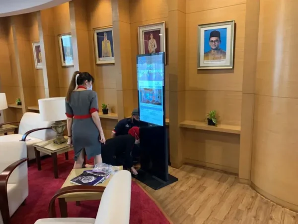 Digital Signage Floor Stand Kiosk for Subang Skypark
