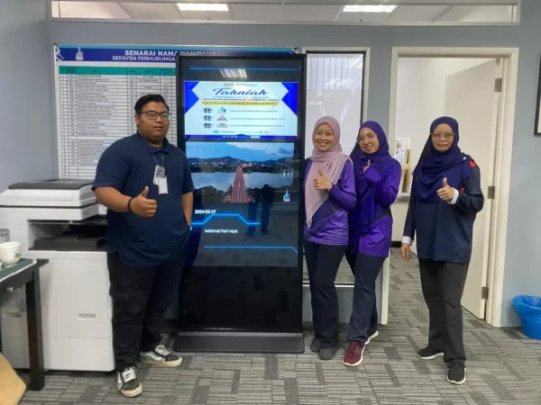 Interactive Kiosk Modernizes Public Services at Majlis Bandaraya Kuantan
