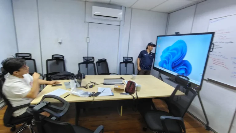 arvia smartboard nfk global israk solutions