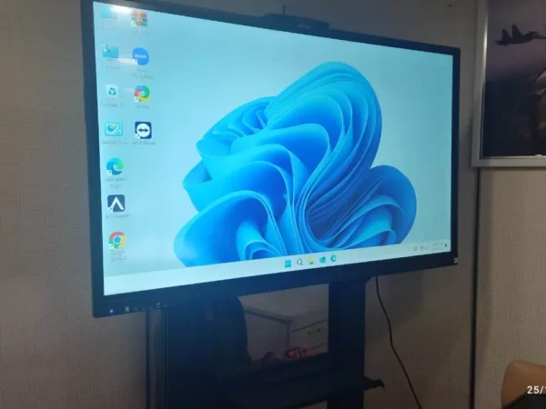 ATSC Empowers Collaboration with Smartboard Technology