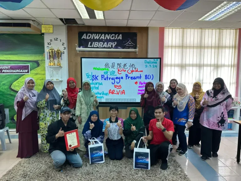 arvia smartboard sk putrajaya presint 8(1) israk solutions