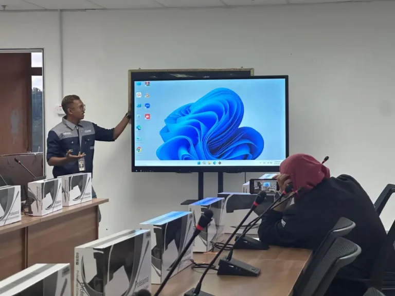 arvia smartboard akm enterprise israk solutions