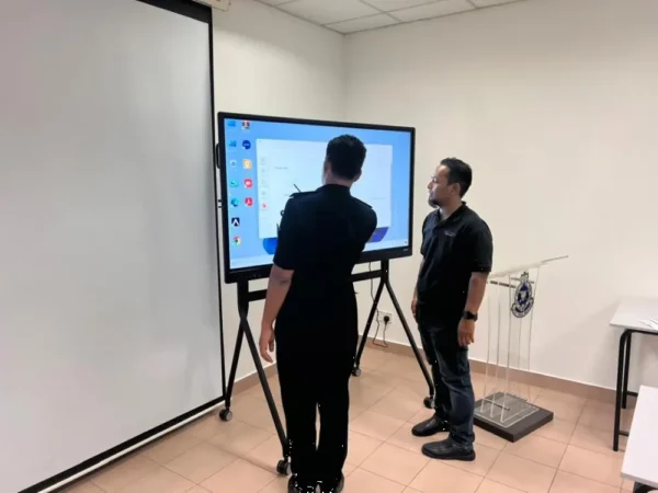 Interactive Smartboard ARV200 65″ – Gading Air