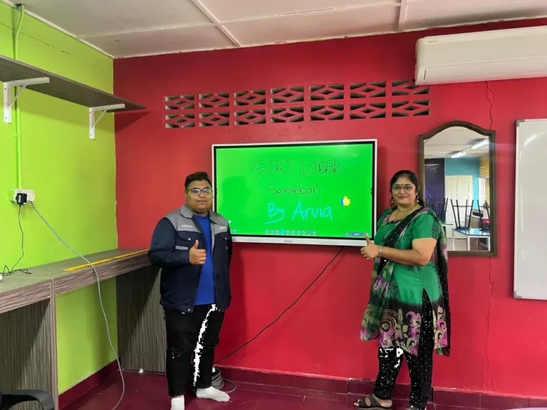 interactive smartboard ARV200 SJKT Lobak Seremban arvia solutions israk solutions