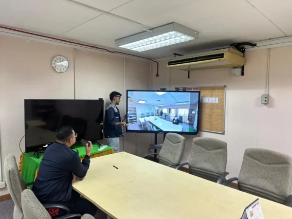 Digital Transformation with Interactive Smartboard at Lembaga Peperiksaan by Arvia Solutions
