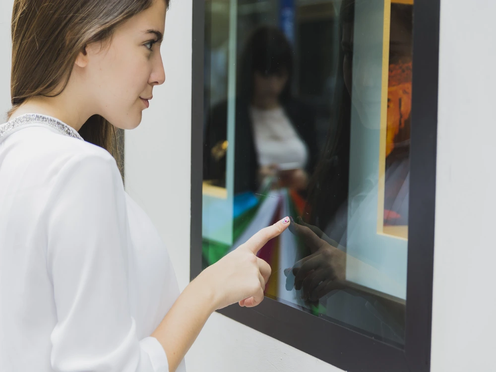 Revolutionizing-Collaboration-with-Touchscreen-Solutions-The-Power-of-Smartboards