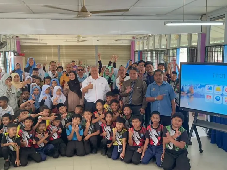 ai smartboard sk tanah melintang pertubuhan peladang israk solutions arvia solutions