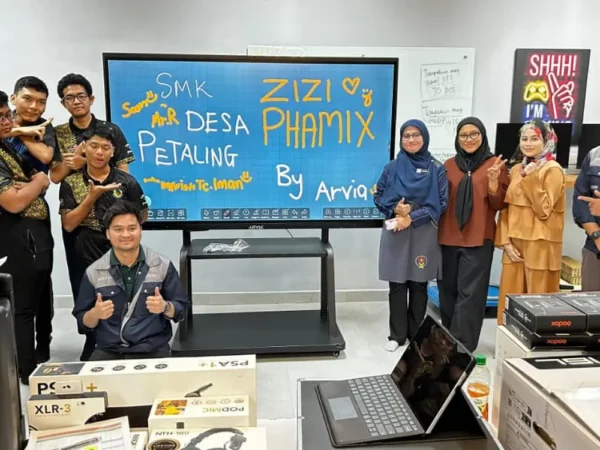 AI Smartboard Empowers SMK Desa Petaling with 86-Inch ARV600 & OPS Solution