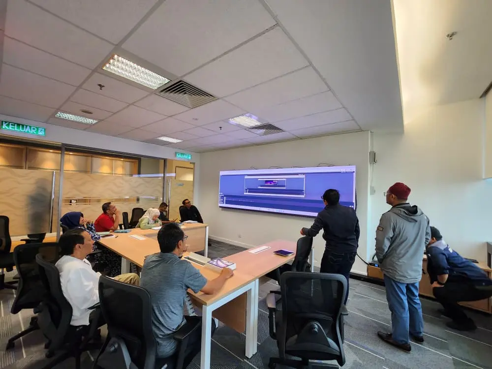 Empowering SPAN with an Advanced Command Center and Conference Room Solution