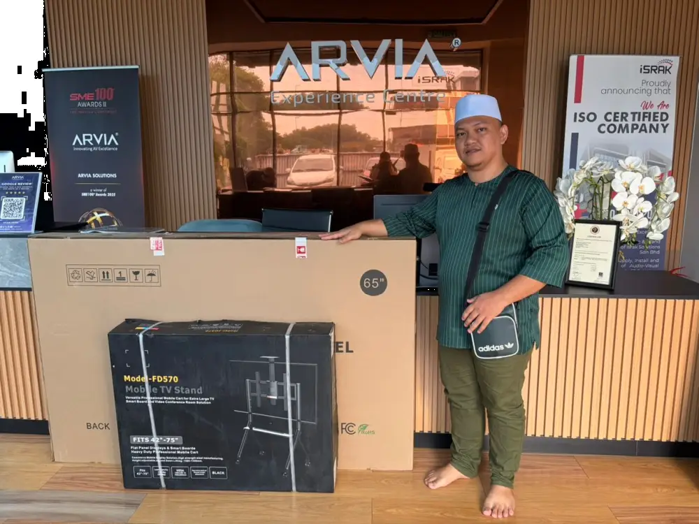 AI Smartboard Strengthens Islamic Education at Madrasah Syababul Ilmi