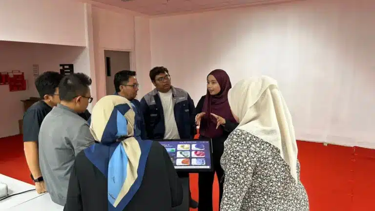 floor standing kiosk hospital kuala pilah arvia solutions israk solutions