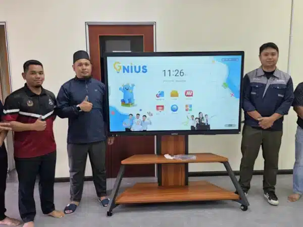 AI Smartboard Transforms Islamic Learning at SRAIN Cameron Highlands