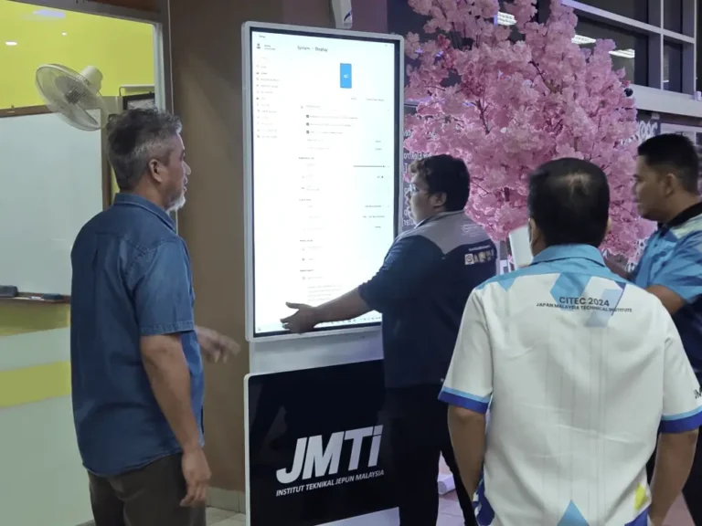arvia floor standing kiosk JMTI Pulau Pinang Arvia Solutions