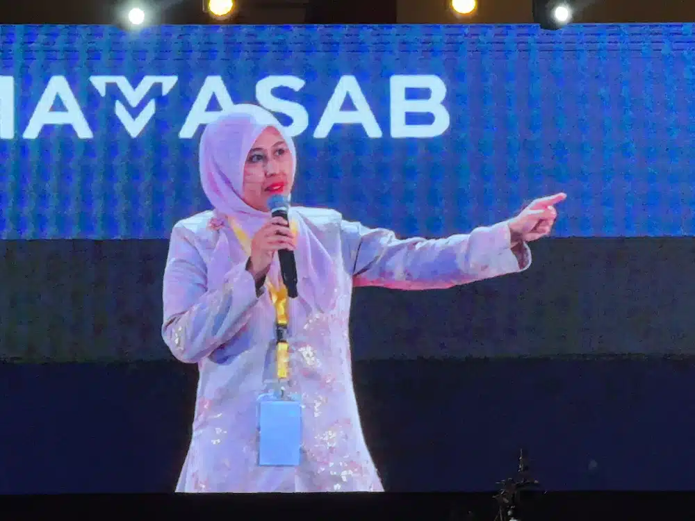 Nurul Ain Mohamad Khdri berkongsi di podium Grand Event ESQPTP