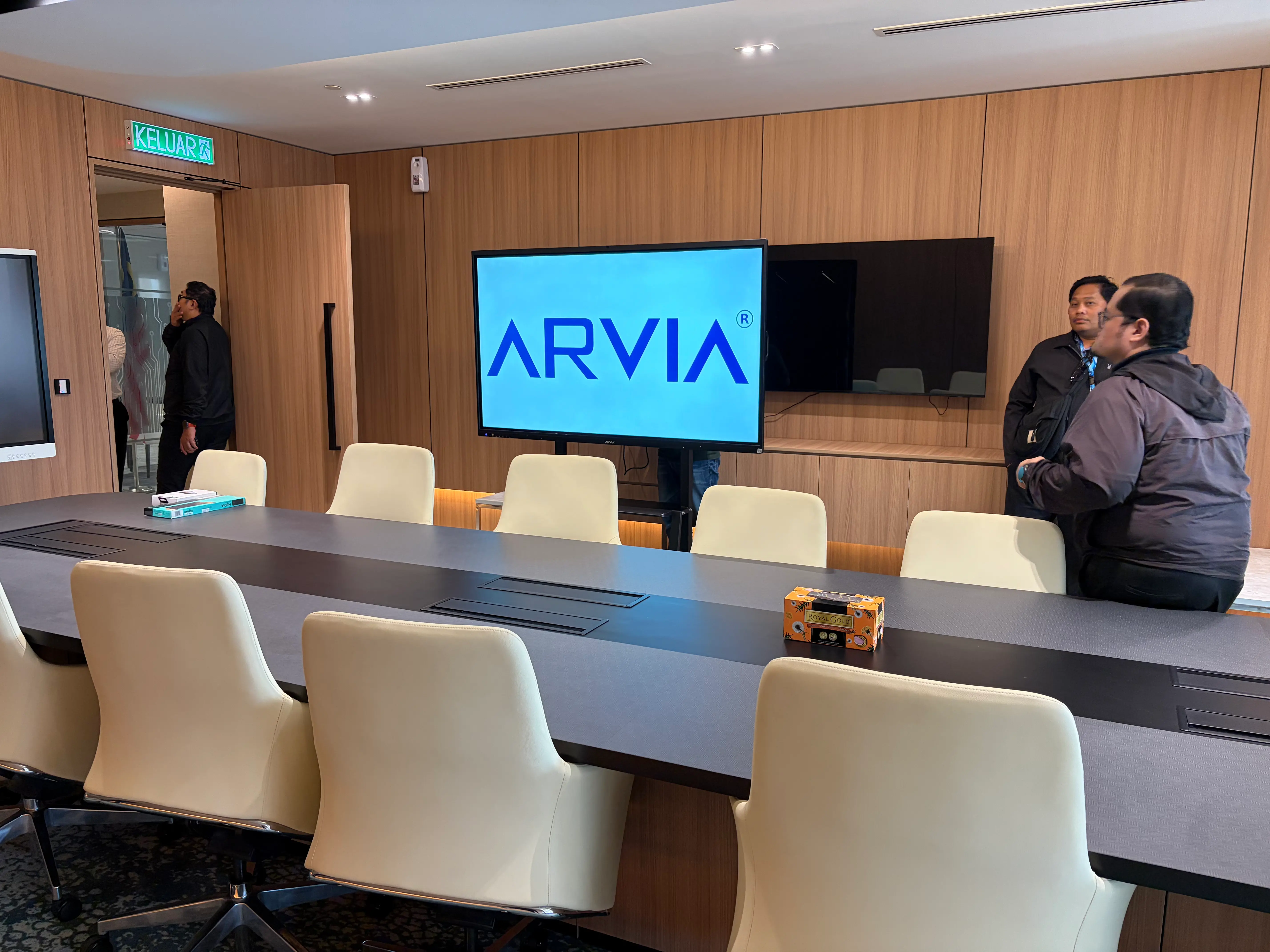 Smartboard AI Arvia Kementerian Digital installed in a Putrajaya meeting room