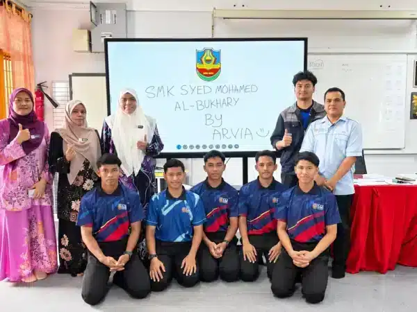 Smartboard AI Arvia SMK Syed Mohamed Al Bukhary: Proven 2026