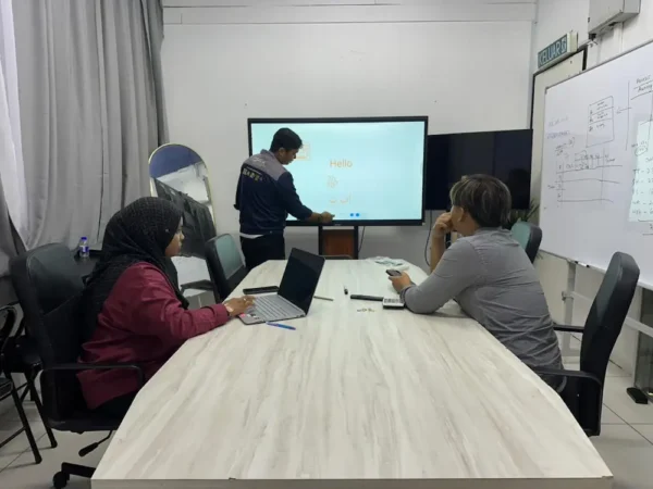 Smartboard AI Arvia Hegira: From Whiteboard to Instant AI Meetings