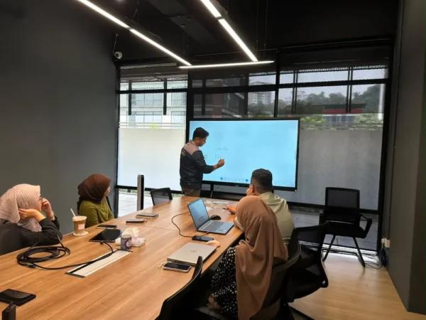 Smartboard AI Arvia X86 Network Upgrade for Smarter Meetings